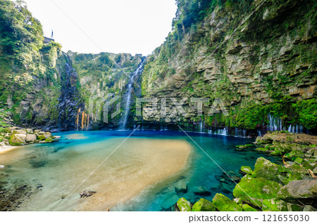 Okawa Falls in autumn, Kinko Town, Kagoshima Prefecture 121655030
