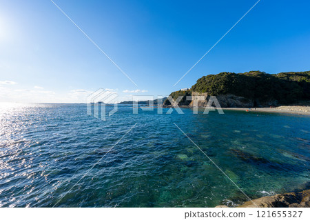 Scenery along the coastline of Susami Town, Wakayama Prefecture (December 2024) Scenery along the coastline of Susami Town, Wakayama Prefecture (December 2024) 121655327