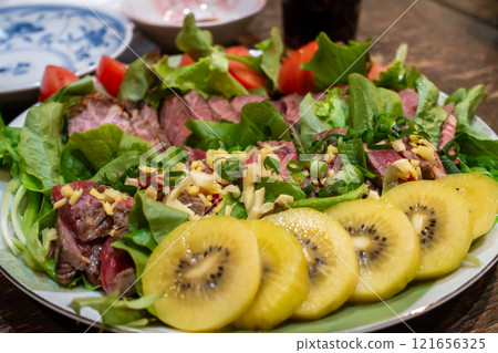 非常美味的日本新年拼盤 非常美味的日本新年拼盤 121656325