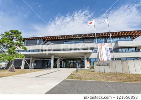 Amakusa City Hall on a sunny day in Amakusa City, Kumamoto Prefecture Amakusa City Hall on a sunny day in Amakusa City, Kumamoto Prefecture 121656858