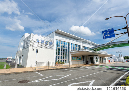 熊本縣天草市，天草機場在陽光明媚的日子 121656868