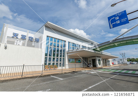 Amakusa Airport on a clear day in Amakusa City, Kumamoto Prefecture 121656871