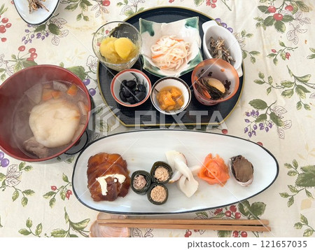 日本料理看起來很美味 日本料理看起來很美味 121657035