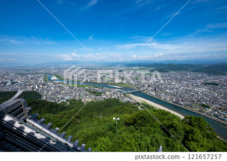 Gifu Prefecture / View from the Gifu Castle tower 121657257
