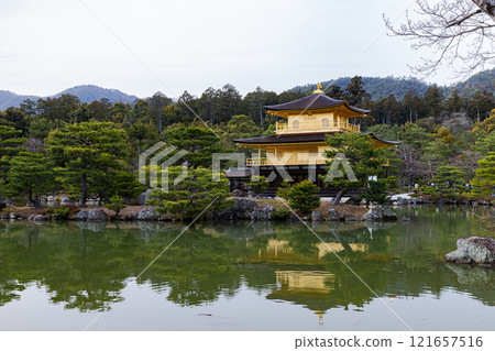 Kinkakuji Temple reflected in the pond, Kyoto Prefecture 121657516