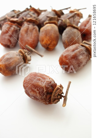 許多柿餅 121658695