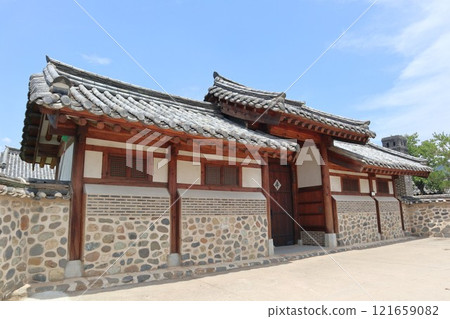 Hahoe Village, South Korea Hahoe Village, South Korea 121659082