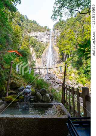 Scenery of Nachi Falls, Wakayama Prefecture (December 2024) Scenery of Nachi Falls, Wakayama Prefecture (December 2024) 121659699