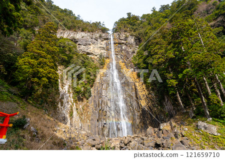 Scenery of Nachi Falls, Wakayama Prefecture (December 2024) Scenery of Nachi Falls, Wakayama Prefecture (December 2024) 121659710