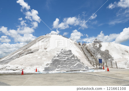 Spectacular view of the Qigu Salt Mountains in Tainan, Taiwan, one of the Southwest Coast National Scenic Area attractions. Spectacular view of the Qigu Salt Mountains in Tainan, Taiwan, one of the Southwest Coast National Scenic Area attractions. 121661108