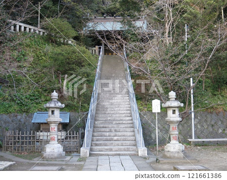 鎌倉市天輪神明神社（本館/北條時宗公共湯井） 121661386