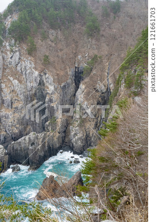 從安莫拉展望台看到的岩手三陸安莫拉瀑布 121661703