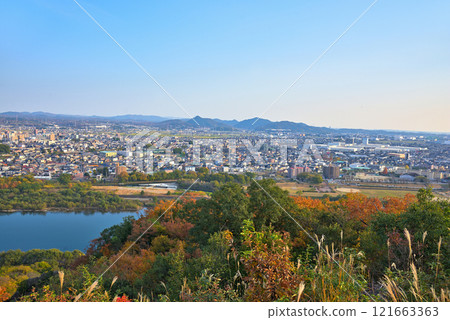 [愛知縣] 秋天從生山看到的犬山街景 121663363