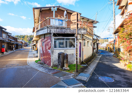 岩村城鎮的城市景觀 岩村城鎮的城市景觀 121663364
