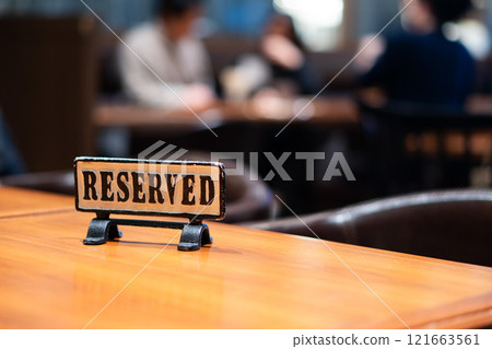 預留座位卡 121663561