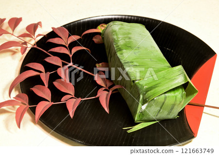 Narezushi [Mackerel sushi from Wakayama Prefecture] 121663749