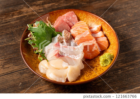 Sashimi platter Sashimi platter 121663766