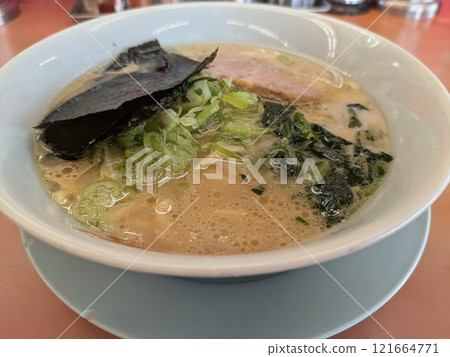 Delicious ramen 121664771