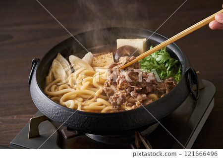 Sukiyaki Udon Sukiyaki Udon 121666496