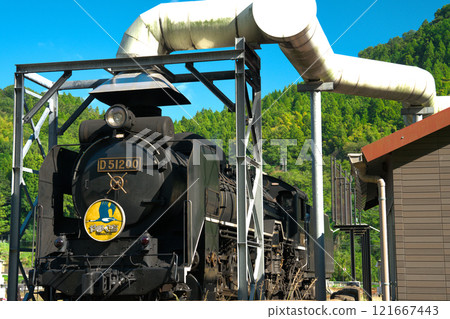 SL山口號列車停靠島根縣嘉石郡津和野町津和野站 SL山口號列車停靠島根縣嘉石郡津和野町津和野站 121667443