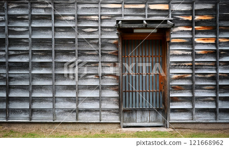 A traditional back door to an old house, something you rarely see these days 121668962