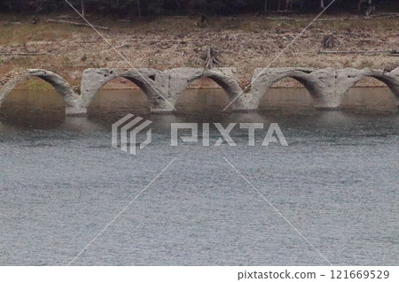 Taushu Bet River Bridge Taushu Bet River Bridge 121669529