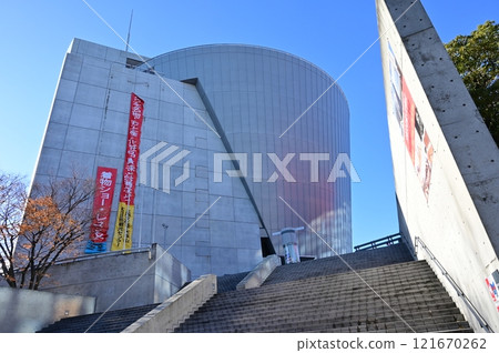 The exterior of Osaka Cultural Center Tempozan 121670262