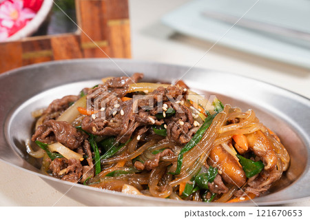 Korean cuisine Chapche 121670653