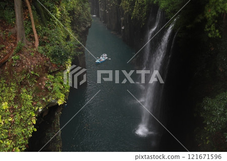 Takachiho Gorge 121671596