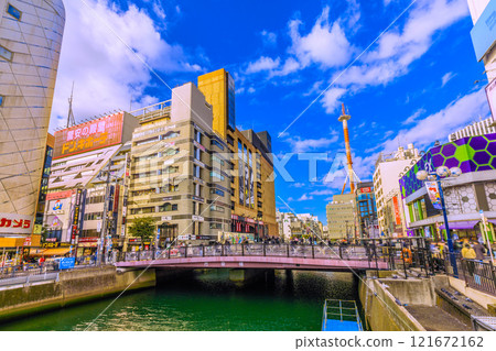Yokohama cityscape in Japan on January 2nd. View of Yokohama Station, Yokohama Vivre, Minami-Sachiki Bridge, etc. (2025) Yokohama cityscape in Japan on January 2nd. View of Yokohama Station, Yokohama Vivre, Minami-Sachiki Bridge, etc. (2025) 121672162