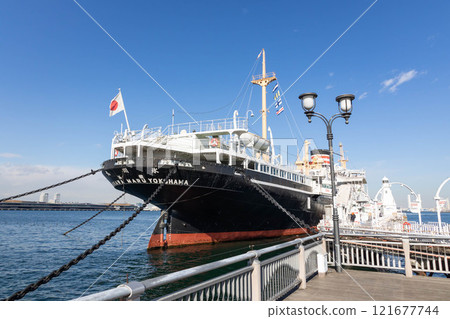 冰河丸停泊在橫濱市山下公園 121677744