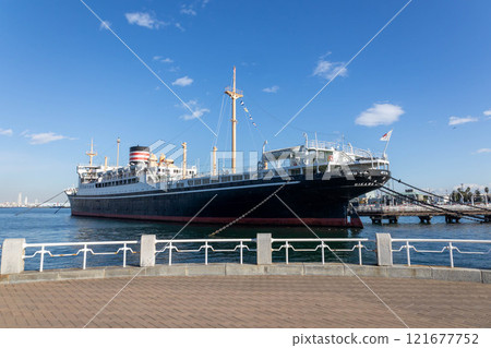 冰河丸停泊在橫濱市山下公園 冰河丸停泊在橫濱市山下公園 121677752