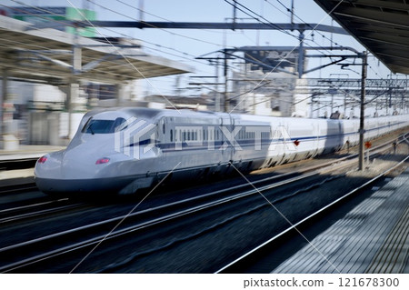 透過新幹線 121678300