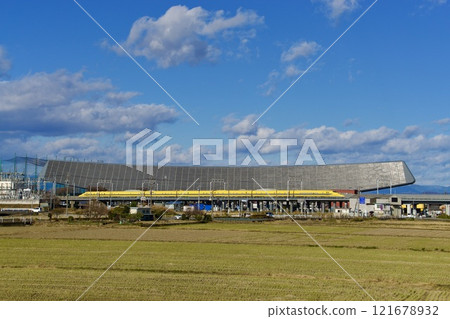 Doctor Yellow and Solar Ark 121678932