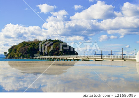 Takeshima and Gamani Salt Lake in Gamagori Takeshima and Gamani Salt Lake in Gamagori 121680099
