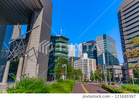 東京都港區虎之門的城市景觀(赤坂一丁目十字路口附近) 東京都港區虎之門的城市景觀(赤坂一丁目十字路口附近) 121680367