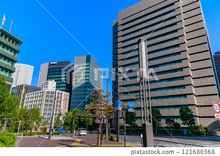 Tokyo, Minato Ward, Akasaka cityscape (near Akasaka 1-chome intersection) Tokyo, Minato Ward, Akasaka cityscape (near Akasaka 1-chome intersection) 121680368