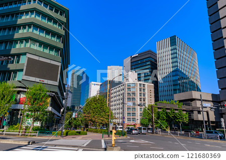 Tokyo, Minato Ward, Akasaka cityscape (near Akasaka 1-chome intersection) 121680369