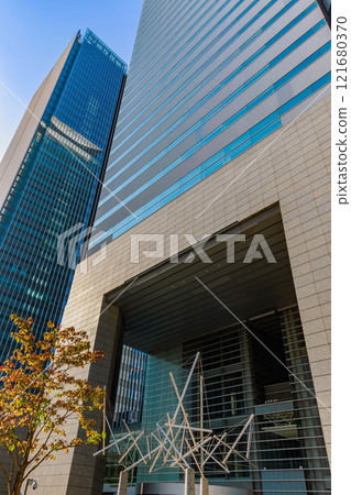 Tokyo, Minato Ward, Toranomon cityscape (Sumitomo Real Estate Toranomon Tower) Tokyo, Minato Ward, Toranomon cityscape (Sumitomo Real Estate Toranomon Tower) 121680370