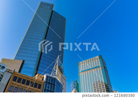 Tokyo, Minato Ward, Akasaka cityscape (near Tameike intersection) 121680380