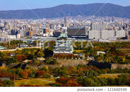 Osaka Castle, autumn, autumn leaves, Osaka Castle Park, high and fat autumn sky, Osaka Castle walk, Osaka sightseeing, inbound, Osaka Castle in autumn 121680590