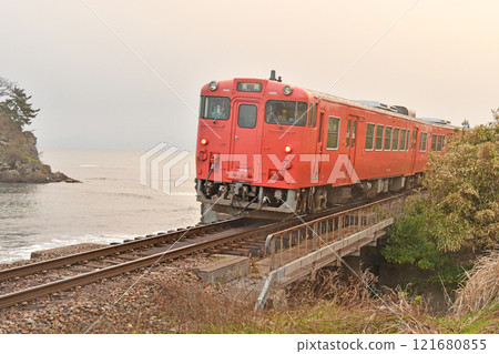 Amaharashi Coast, Takaoka City, Toyama Prefecture, Himi Line Amaharashi Coast, Takaoka City, Toyama Prefecture, Himi Line 121680855