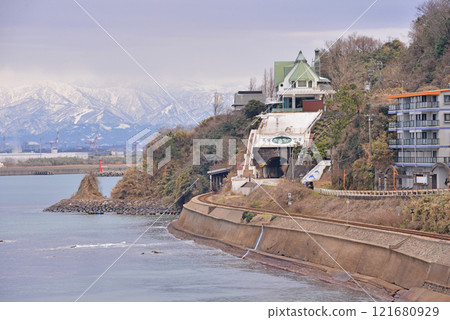 Amaharashi Coast, Takaoka City, Toyama Prefecture, Himi Line Amaharashi Coast, Takaoka City, Toyama Prefecture, Himi Line 121680929