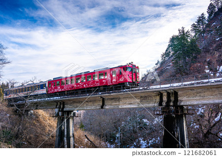 Winter mountain scenery and the Tadami Line ~Ver.2020~ 121682061