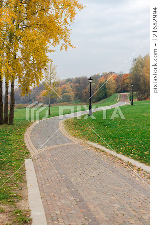 Walkway in the park in the summer Walkway in the park in the summer 121682994