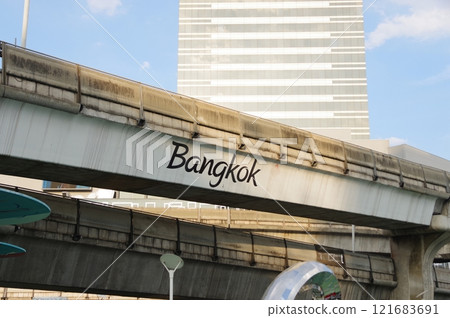 曼谷單軌電車運行風景 121683691