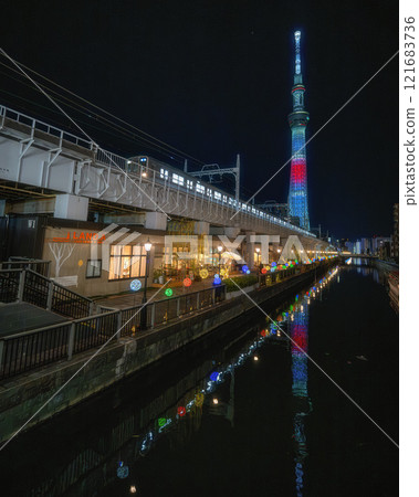 Night view of Tokyo Sky Tree 121683736