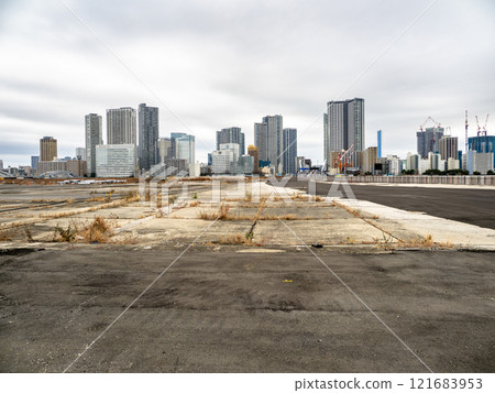 計畫大規模重建的築地市場舊址(2025年1月拍攝) 計畫大規模重建的築地市場舊址(2025年1月拍攝) 121683953