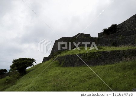 陰天的沖繩勝連城遺址 Okinawa Travel 陰天的沖繩勝連城遺址 Okinawa Travel 121684756