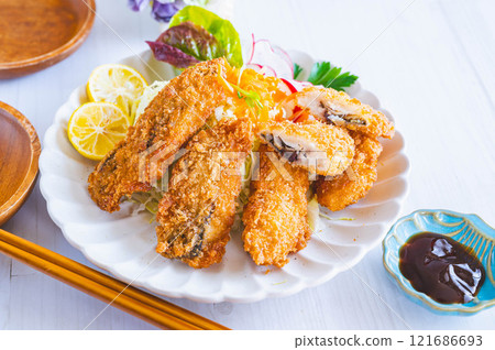 複烤炸竹莢魚 121686693